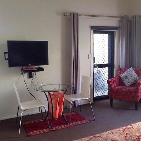 Lakeside City Apartments - Penthouse And Studio Rotorua Dış mekan fotoğraf