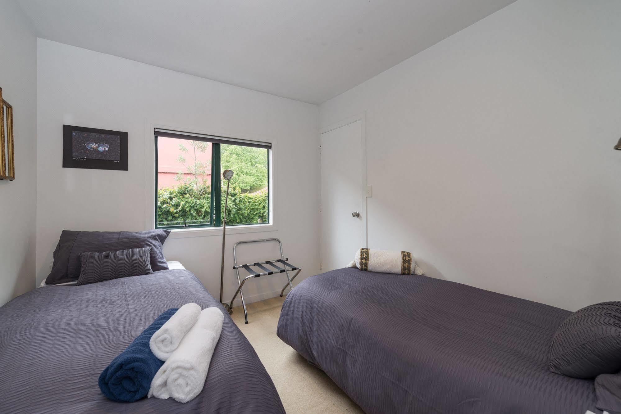 Lakeside City Apartments - Penthouse And Studio Rotorua Dış mekan fotoğraf