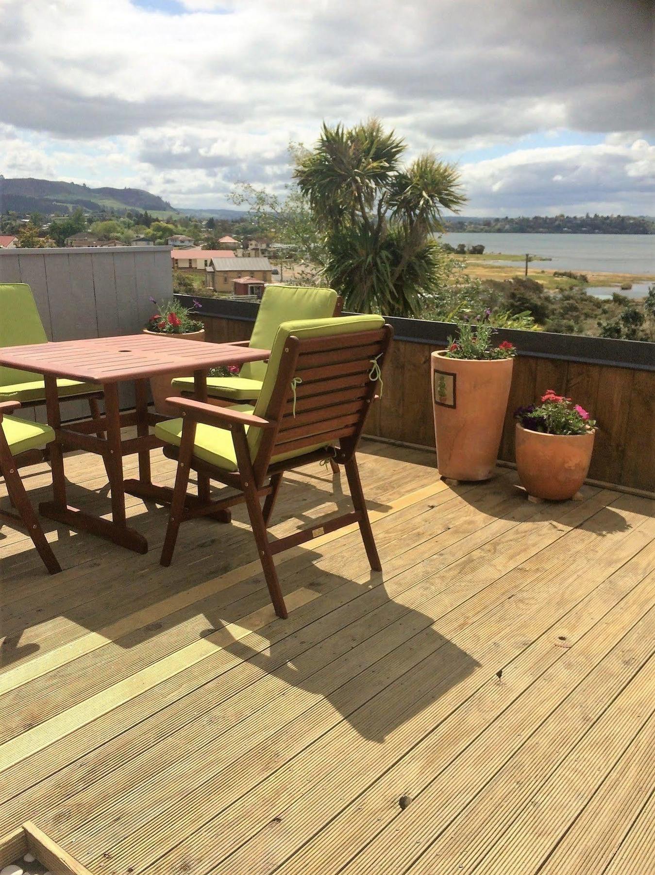 Lakeside City Apartments - Penthouse And Studio Rotorua Dış mekan fotoğraf