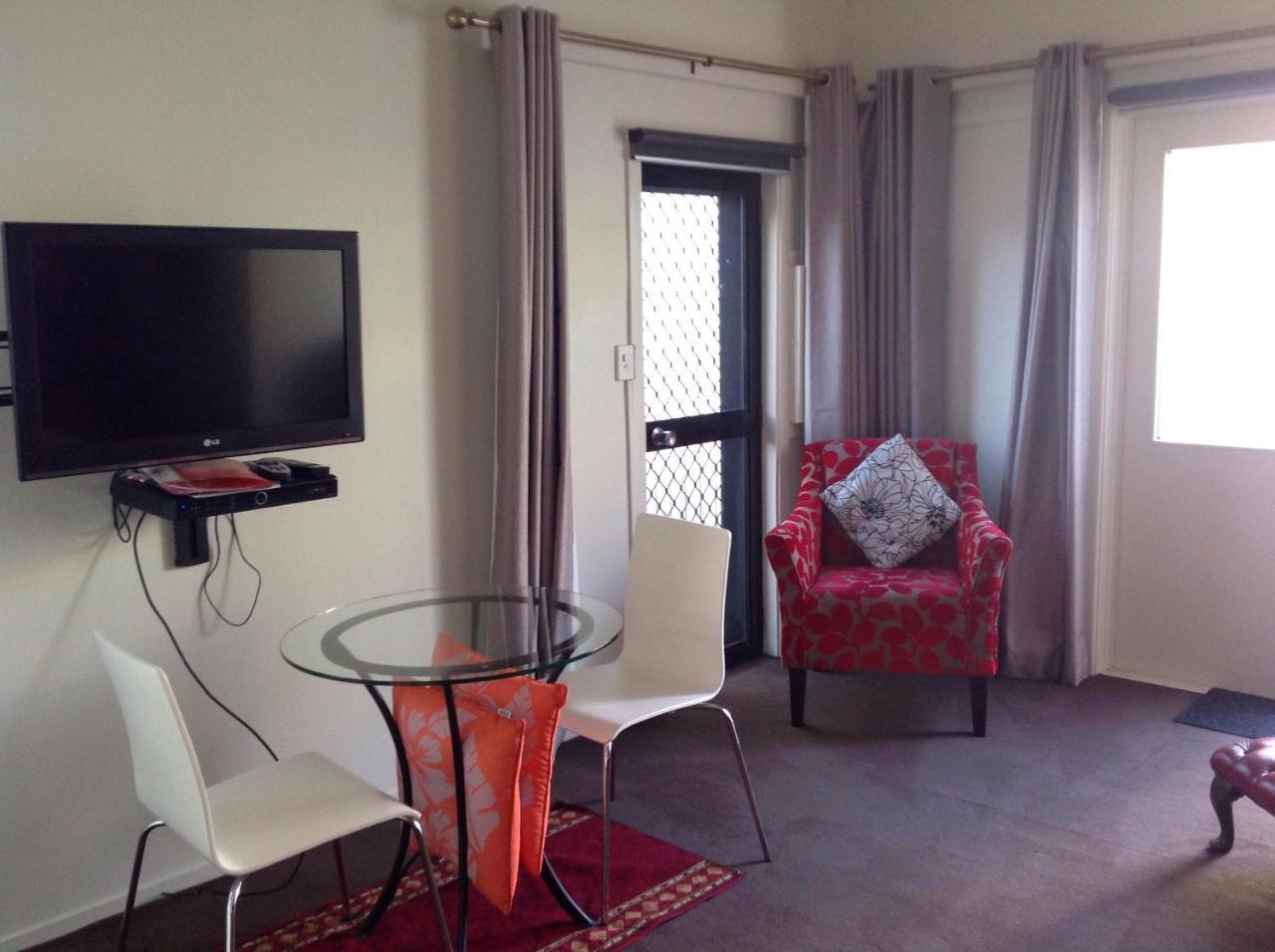 Lakeside City Apartments - Penthouse And Studio Rotorua Dış mekan fotoğraf